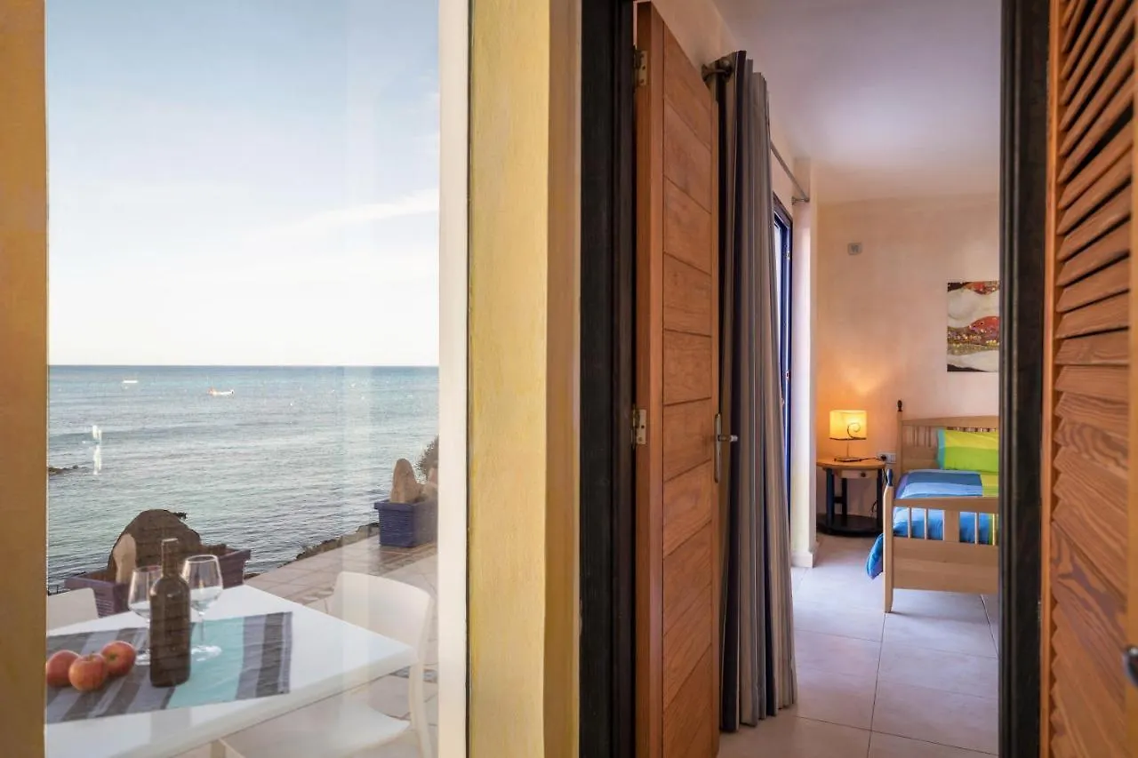Casa Atlantico A Villa Punta Mujeres Spain
